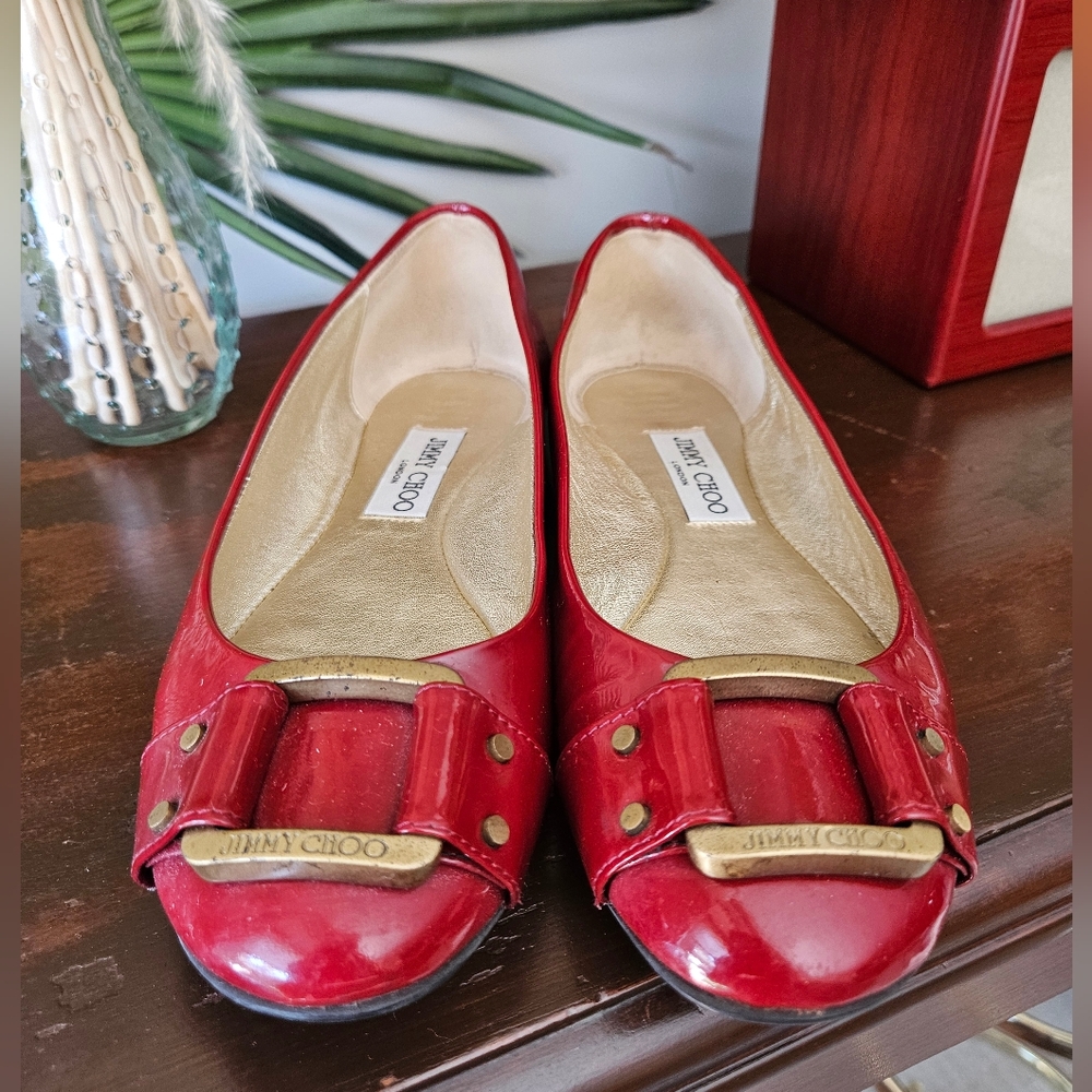 Jimmy Choo Glossy Patent Leather Red Flats with Gold Accents - Size 38.5 - Picture 8 of 15